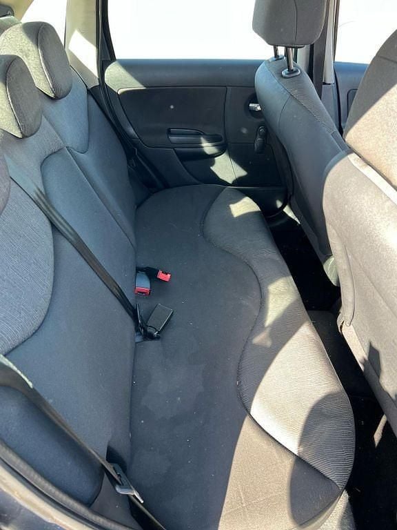 Second-hand Citroën C3 68 CP (50 kW) 2006 Gri Berlinǎ