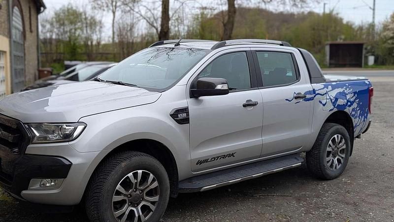 Gebraucht Ford Ranger Wildtrack 200 PS (147 kW) 2016 Silber Pickup