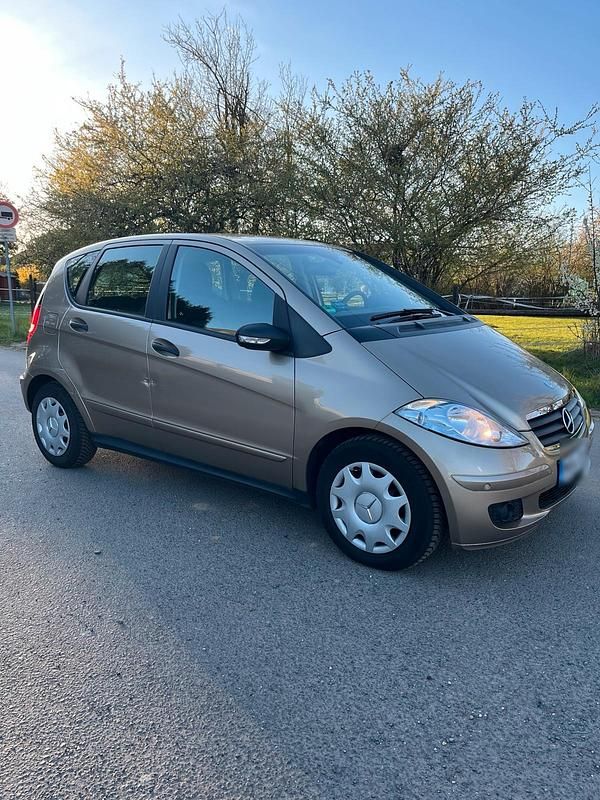 Gebraucht Mercedes A160 82 PS (60 kW) 2008 Andere farben Kleinwagen