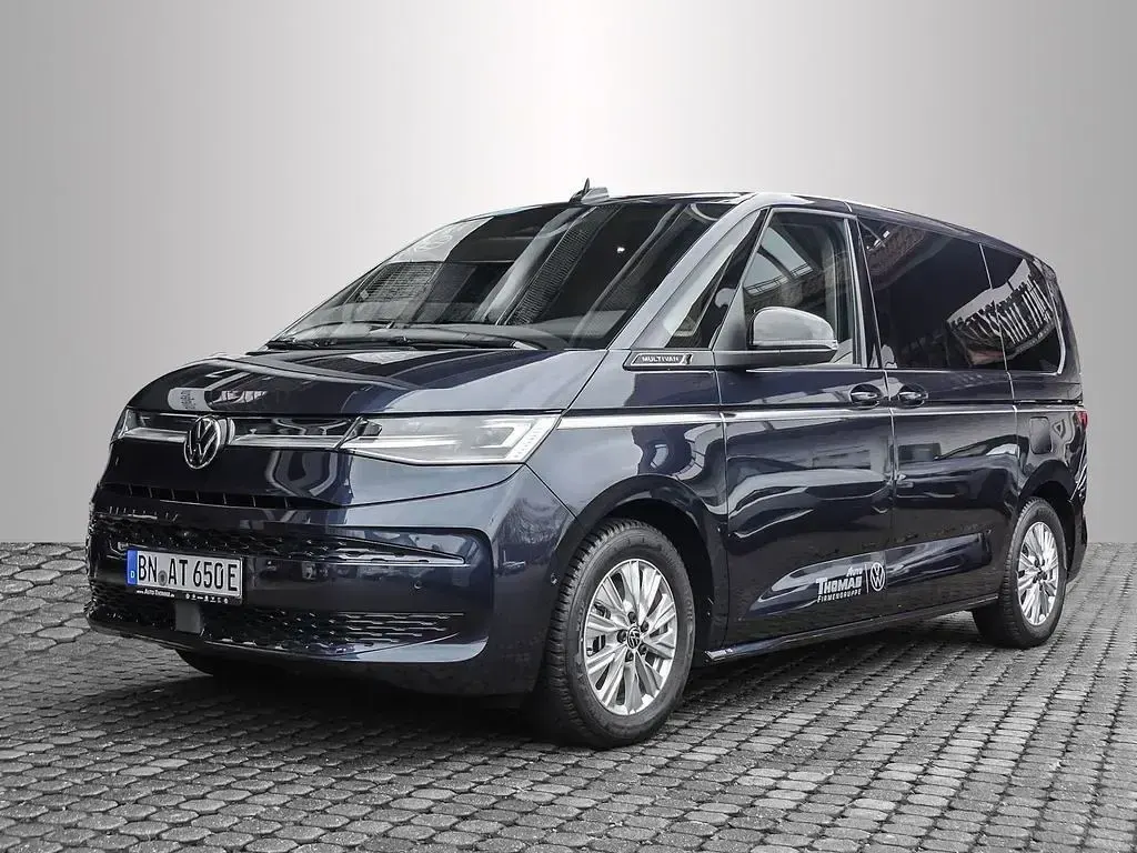 Gebraucht VW Multivan Style 177 PS (130 kW) 2026 Blau Van / Kleinbus