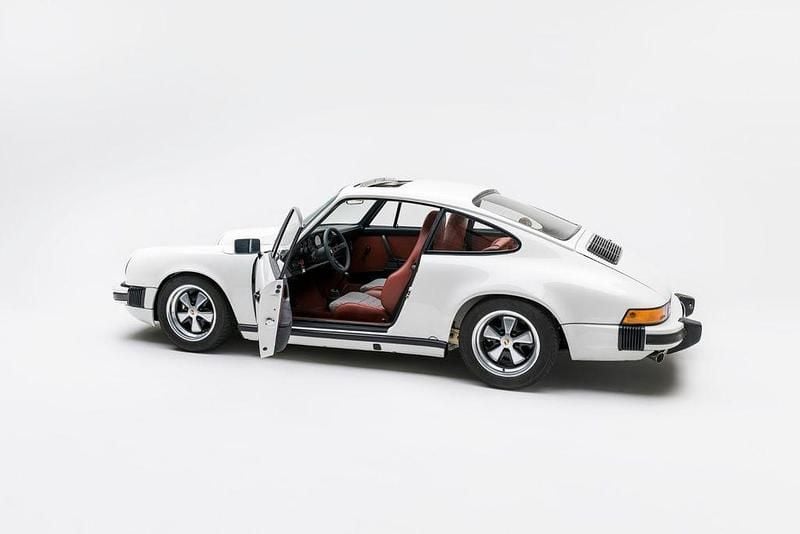 Gebraucht Porsche 911 150 PS (110 kW) 1973 Weiß Coupé