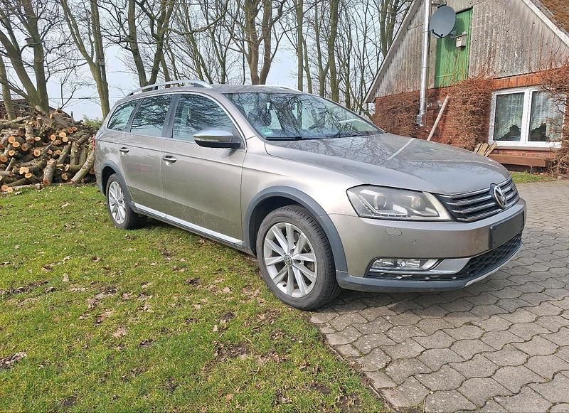Gebraucht VW Passat Alltrack 140 PS (102 kW) 2012 Grau Kombi