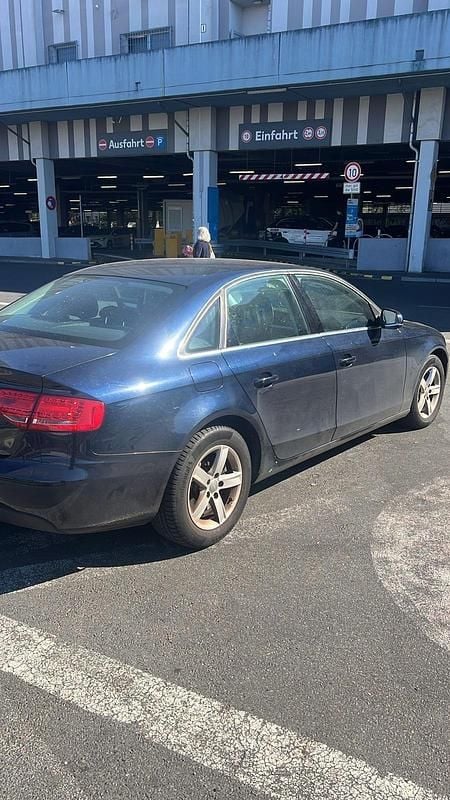 Gebraucht Audi A4 211 PS (155 kW) 2011 Blau Limousine