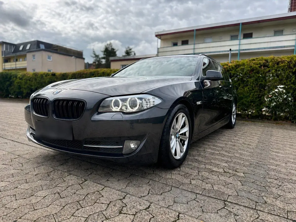 Second-hand BMW 520 184 CP (135 kW) 2012 Gri Break