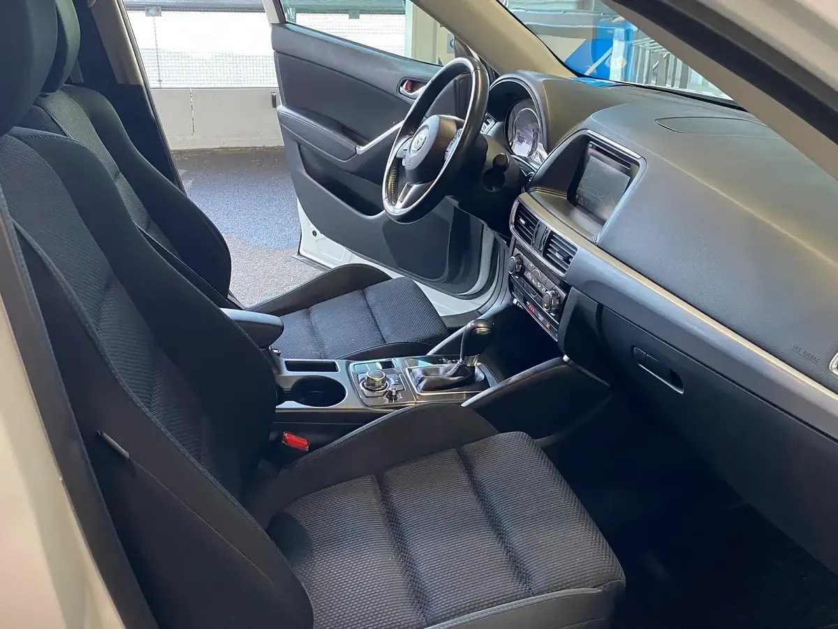 Gebraucht Mazda CX-5 150 PS (110 kW) 2015 Weiß SUV