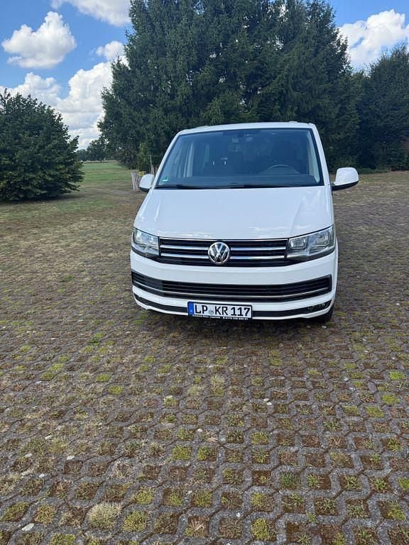 Weiß Gebraucht 2016 VW T6 Edition Van | 35.500 € (Fairer Preis) - Bild 1/4