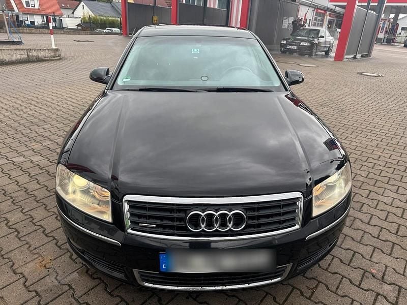 Schwarz Gebraucht 2003 Audi A8 Limousine | 5.200 € (Fairer Preis) - Bild 1/4