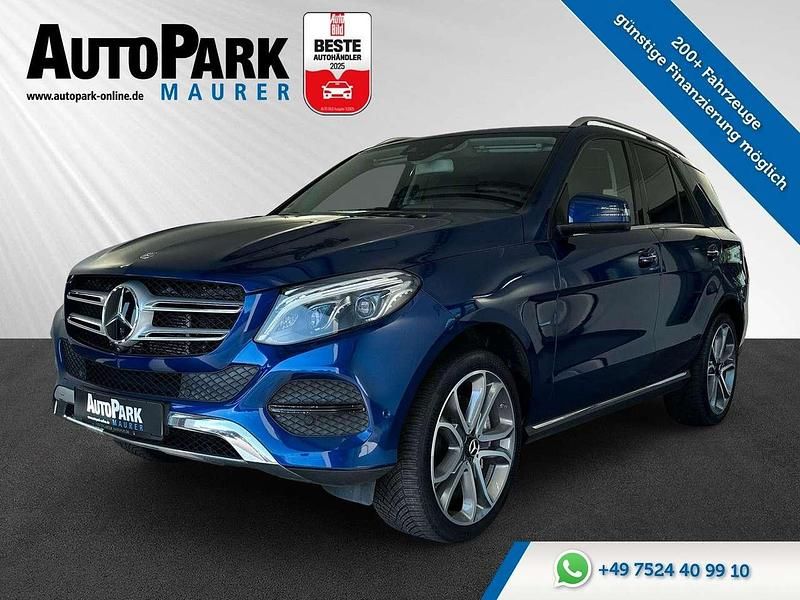 Brillantblau Gebraucht 2017 Mercedes E500 Kombi | 28.998 € - Bild 1/4