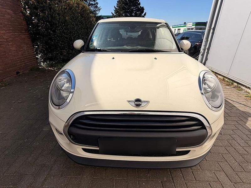Second-hand Mini ONE 102 CP (75 kW) 2016 Bej Hatchback
