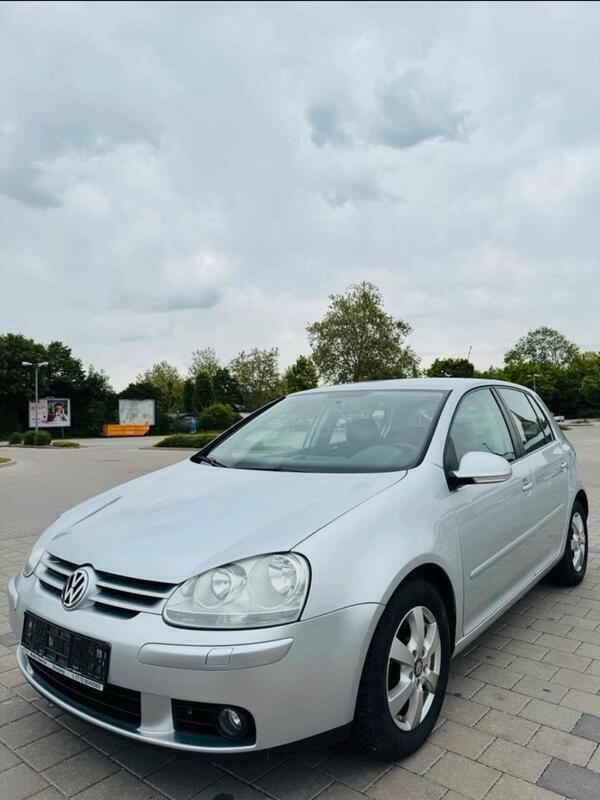 Silber Gebraucht 2007 VW Golf V Kleinwagen | 4.500 € (Etwas zu teuer) - Bild 1/4