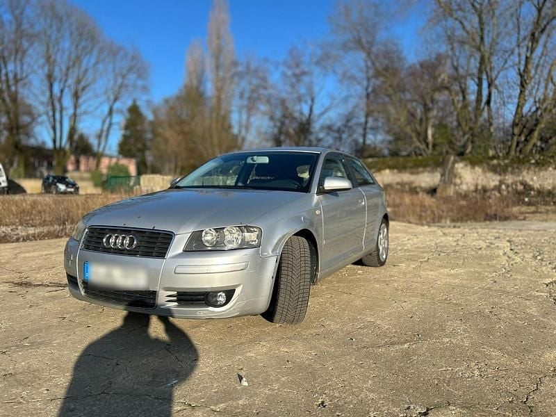 Gebraucht Audi A3 102 PS (75 kW) 2005 Silber Kleinwagen