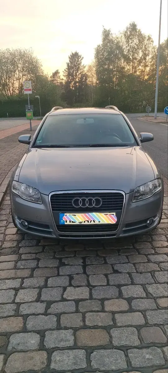 Gebraucht Audi A4 102 PS (75 kW) 2008 Silber Kombi
