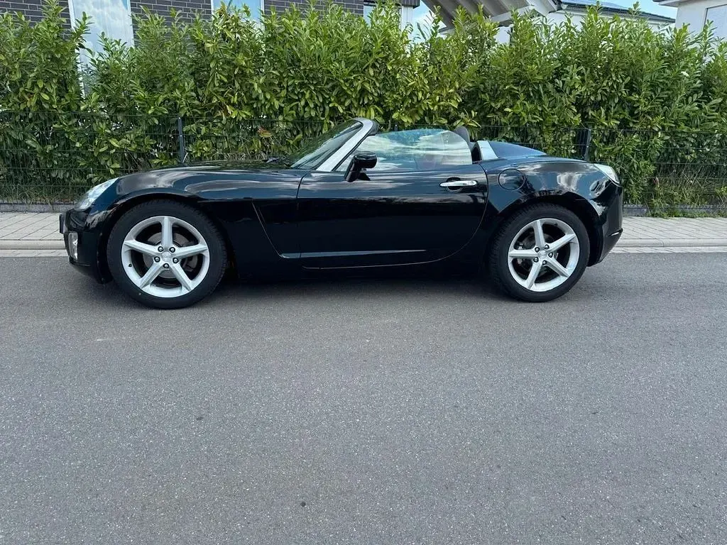 Usata Opel GT 264 CV (194 kW) 2007 Nero Cabrio