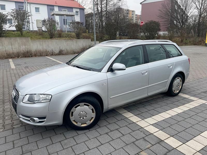 Silber Gebraucht 2008 Audi A4 Kombi | 2.700 € - Bild 1/4