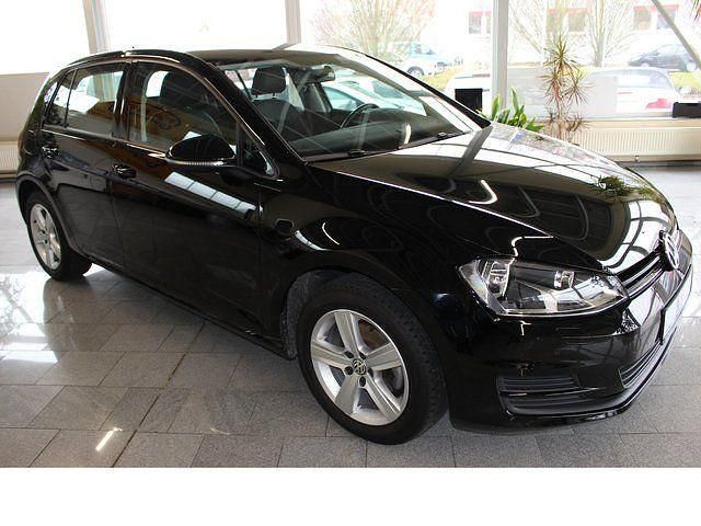 Gebraucht VW Golf VII Comfortline 110 PS (80 kW) 2016 Schwarz Limousine