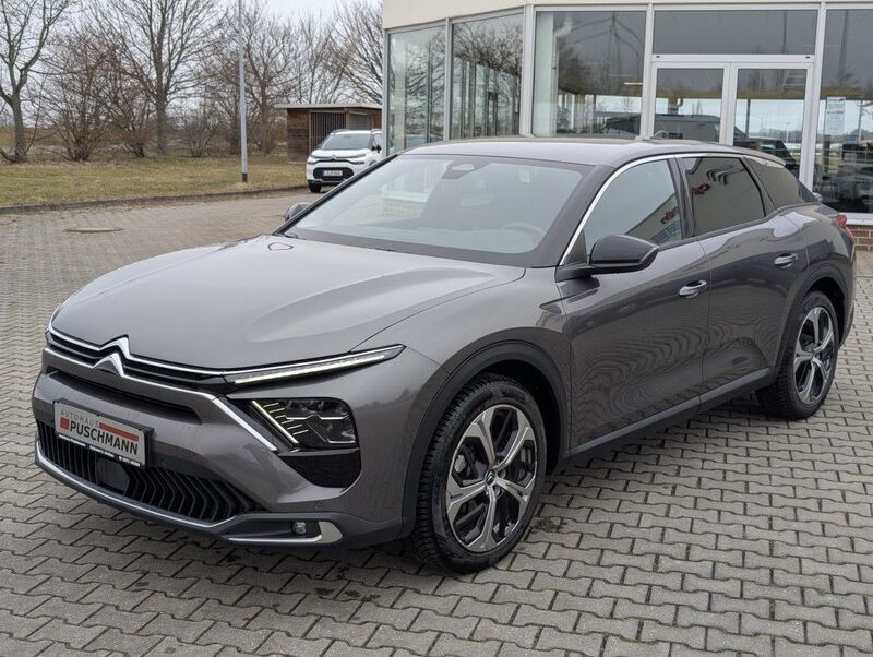 Grau Gebraucht 2024 Citroën C5 X PureTech Limousine | 23.780 € (Fairer Preis) - Bild 1/4