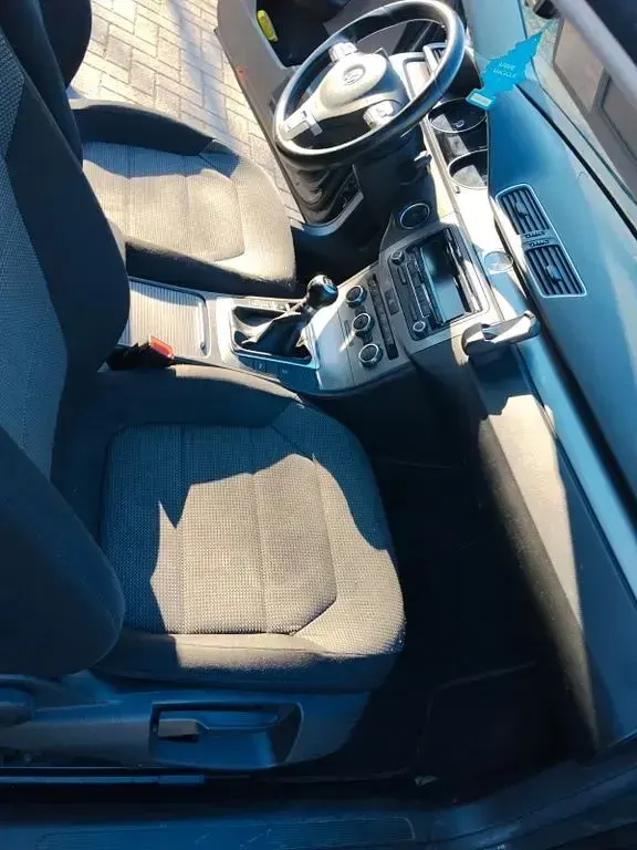 Używany VW Passat 105 KM (77 kW) 2012 Szary Sedan/Limuzyna