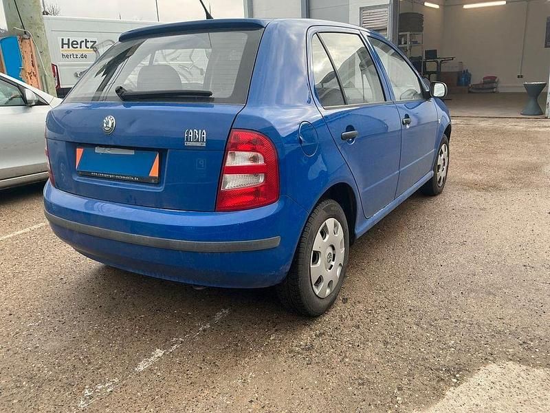 Gebraucht Skoda Fabia Classic 60 PS (44 kW) 2002 Blau Limousine