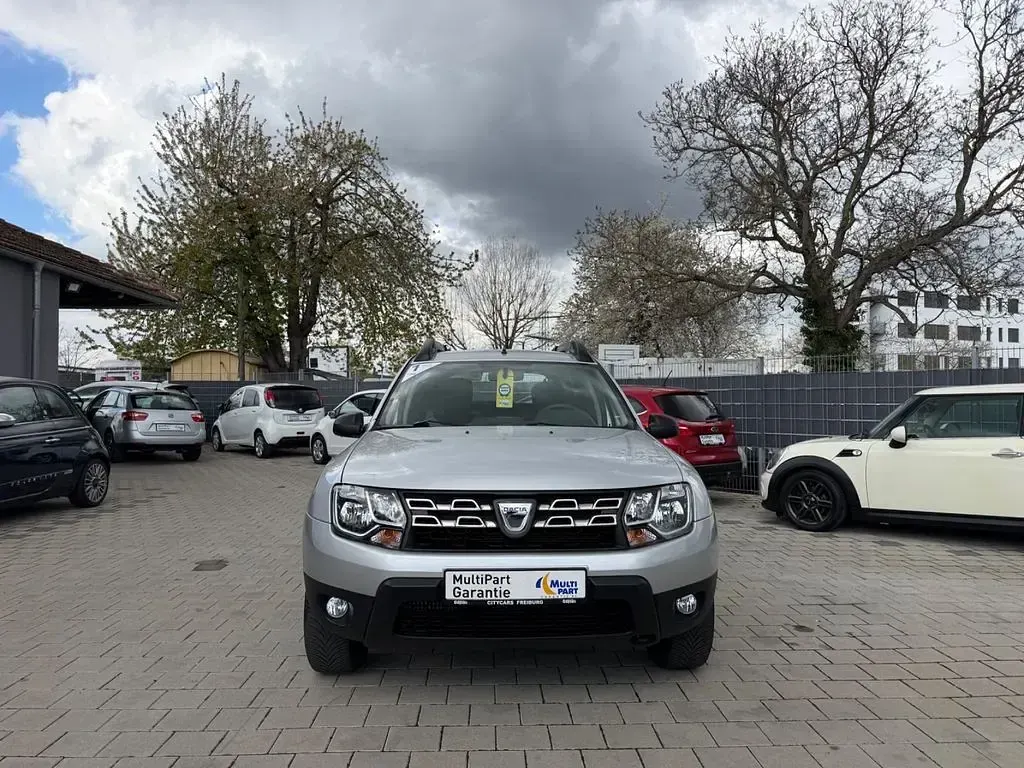 Używany Dacia Duster Lauréate 125 KM (91 kW) 2016 Szary SUV