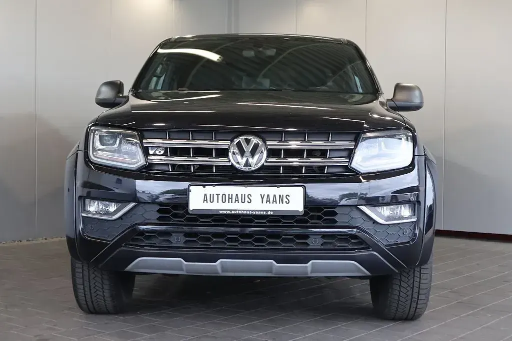 Gebraucht VW Amarok Dark Label 204 PS (150 kW) 2018 Schwarz Pickup