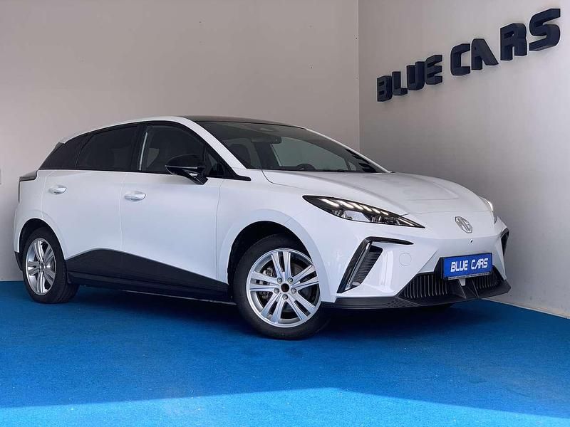Weiss Gebraucht 2023 MG MG4 EV Kleinwagen | 19.900 € (Superpreis) - Bild 1/4