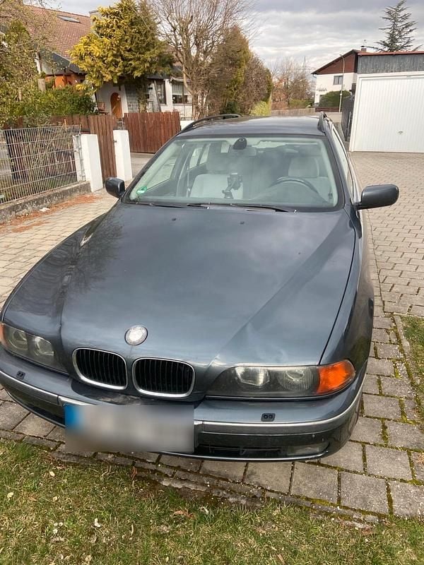 Gebraucht BMW 523 170 PS (125 kW) 1999 Kombi
