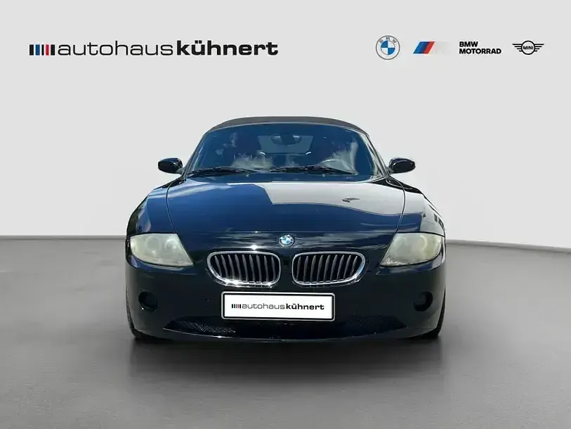Gebraucht BMW Z4 Sport Line 150 PS (110 kW) 2005 Schwarz Cabrio