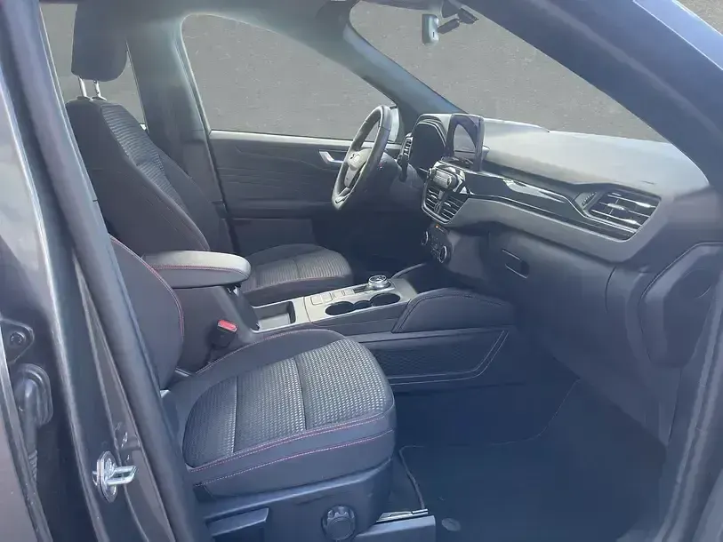 Gebraucht Ford Kuga ST-Line 120 PS (88 kW) 2023 Grau SUV