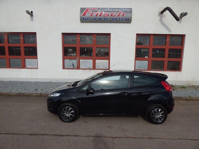 Gebraucht Ford Fiesta Trend 97 PS (71 kW) 2011 Schwarz Kleinwagen