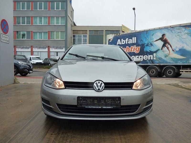 Gebraucht VW Golf VII Comfortline 86 PS (63 kW) 2013 Silber Limousine