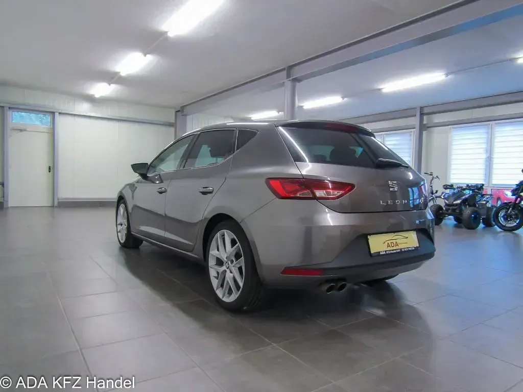 Gebraucht Seat Leon FR 150 PS (110 kW) 2016 Technic grey Limousine