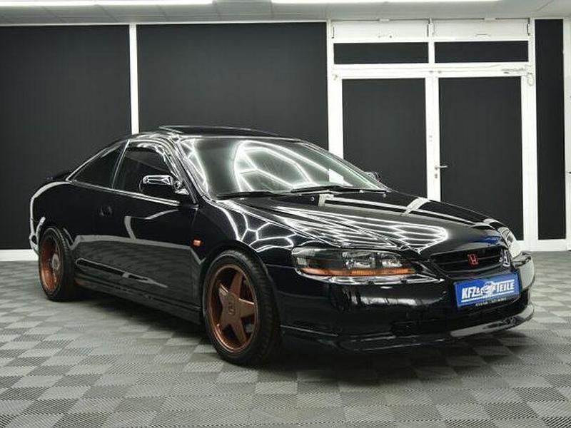 Gebraucht Honda Accord ES 147 PS (108 kW) 2001 Schwarz Coupé