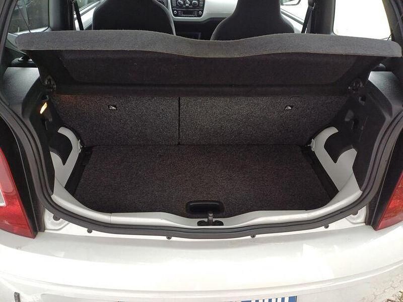 Gebraucht VW up! CLUB 60 PS (44 kW) 2016 Pure white Kleinwagen