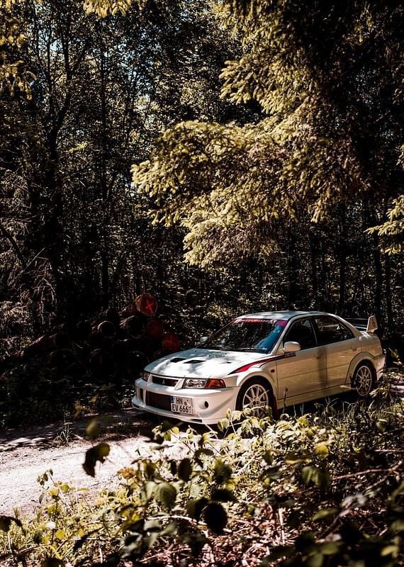 Second-hand Mitsubishi Lancer 280 CP (205 kW) 2000 Alb Berlinǎ
