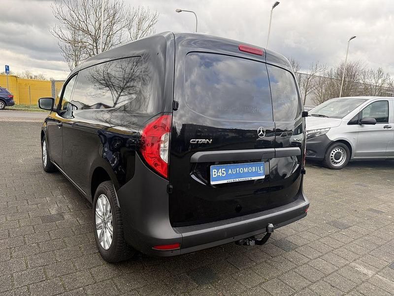Gebraucht Mercedes Citan 110 95 PS (69 kW) 2024 Loparitschwarz metallic mb 97 Van / Kleinbus