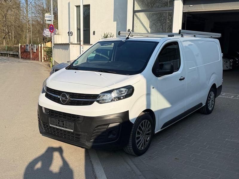 Gebraucht Opel Vivaro Edition 122 PS (89 kW) 2022 Weiß Van / Kleinbus
