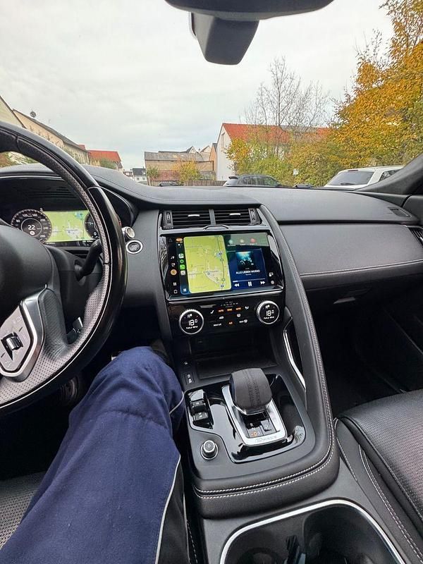 Gebraucht Jaguar E-Pace R-Dynamic 204 PS (150 kW) 2021 Blau SUV