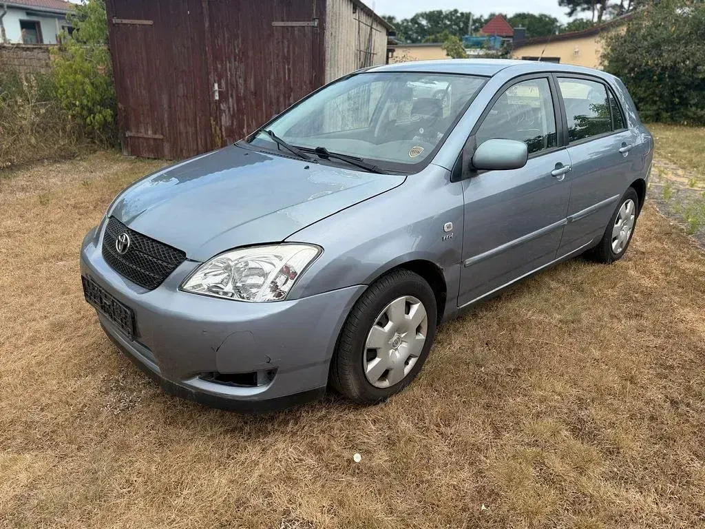 Gebraucht Toyota Corolla 97 PS (71 kW) 2003 Blau Limousine