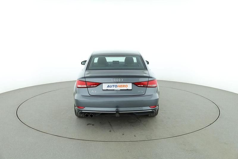 Gebraucht Audi A3 Sport 150 PS (110 kW) 2018 Grau Limousine