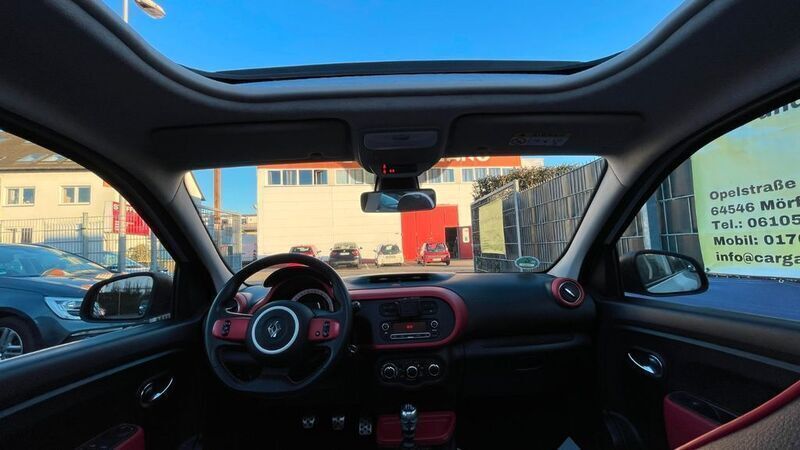 Weiß Gebraucht 2015 Renault Twingo Luxe Kleinwagen | 7.390 € (Guter Preis) - Bild 1/4