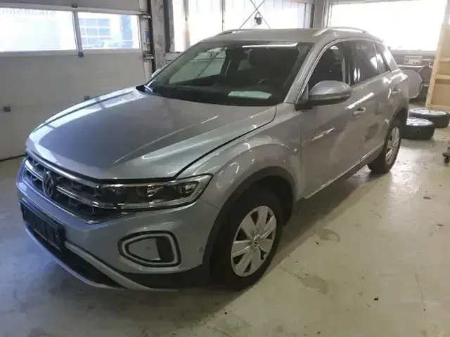 Gebraucht VW T-Roc Style 150 PS (110 kW) 2023 Silber SUV