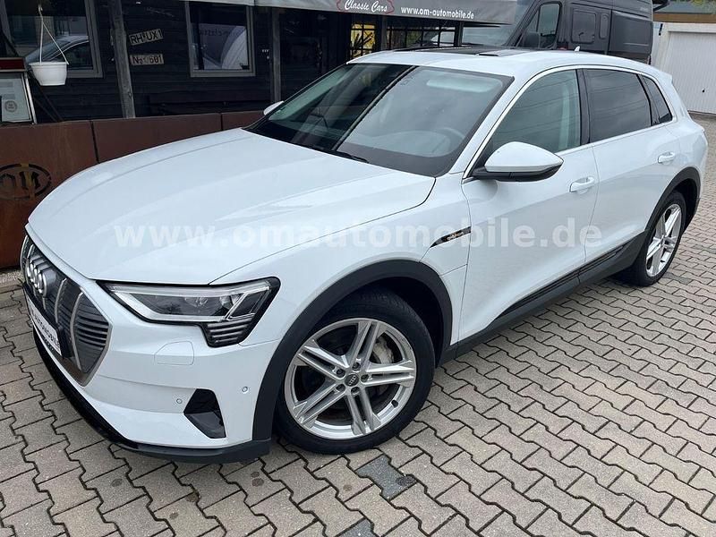 Gebraucht Audi e-tron Sport 300 kW (408 PS) 2023 Weiß SUV