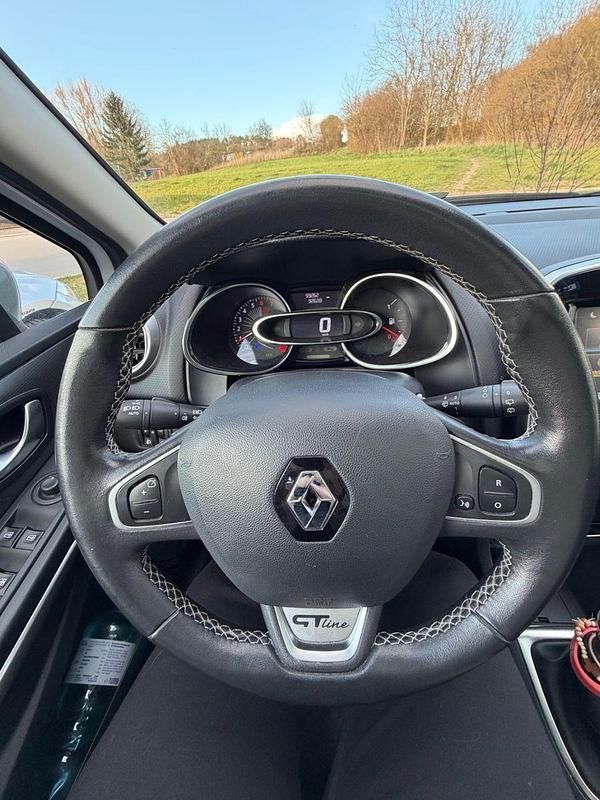 Gebraucht Renault Clio IV Intens 90 PS (66 kW) 2016 Weiß Kleinwagen