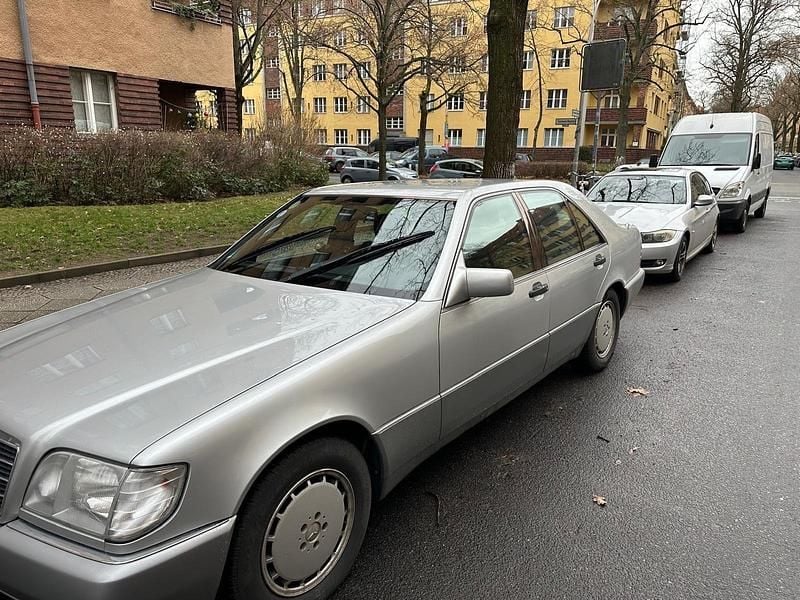 Gebraucht Mercedes S320 231 PS (169 kW) 1991 Silber Limousine