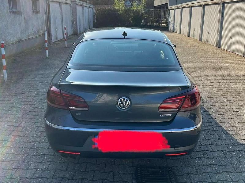 Gebraucht VW Passat 140 PS (102 kW) 2014 Grau Coupé