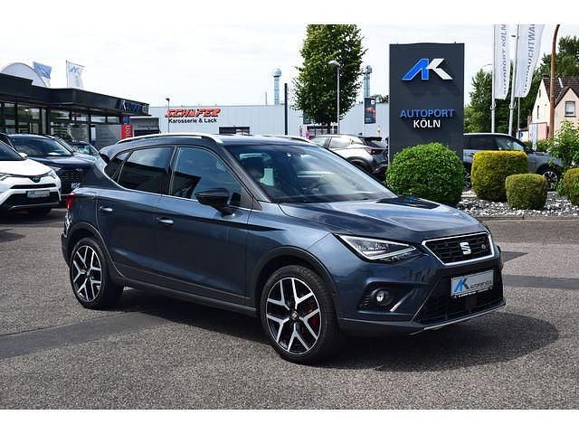 Schwarz Gebraucht 2018 Seat Arona FR SUV | 13.890 € (Fairer Preis) - Bild 1/4