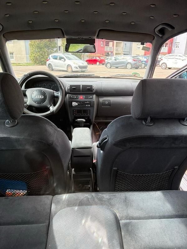 Gebraucht Audi A3 125 PS (91 kW) 1998 Blau Kleinwagen