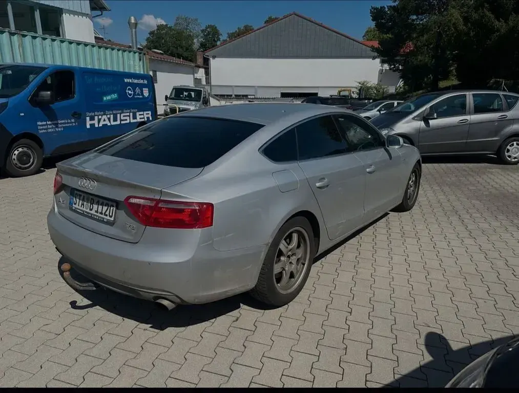 Gebraucht Audi A5 Sportback S-Line 170 PS (125 kW) 2012 Silber Kleinwagen