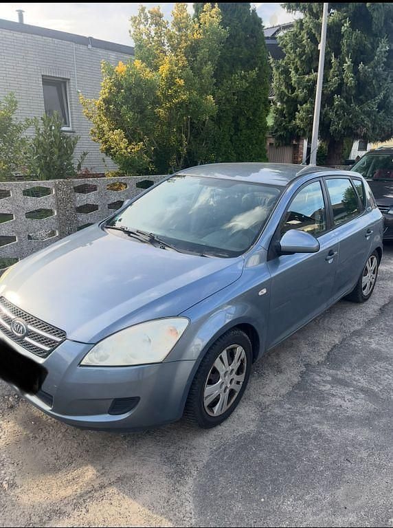 Gebraucht 2007 Kia Ceed 2 Limousine | 1.490 € (Guter Preis) - Bild 1/4