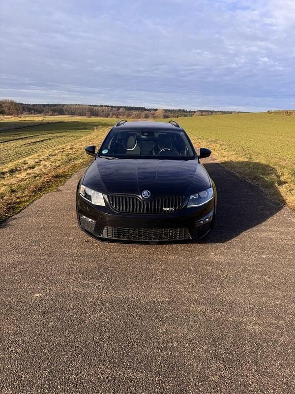 Gebraucht Skoda Octavia RS 184 PS (135 kW) 2015 Schwarz Kleinwagen